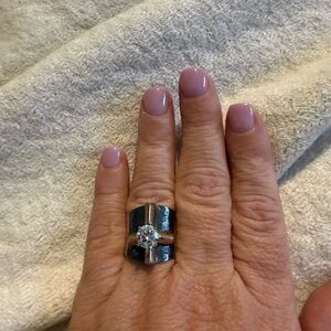 Elegant Silver and Black Ring with Crystal Accent